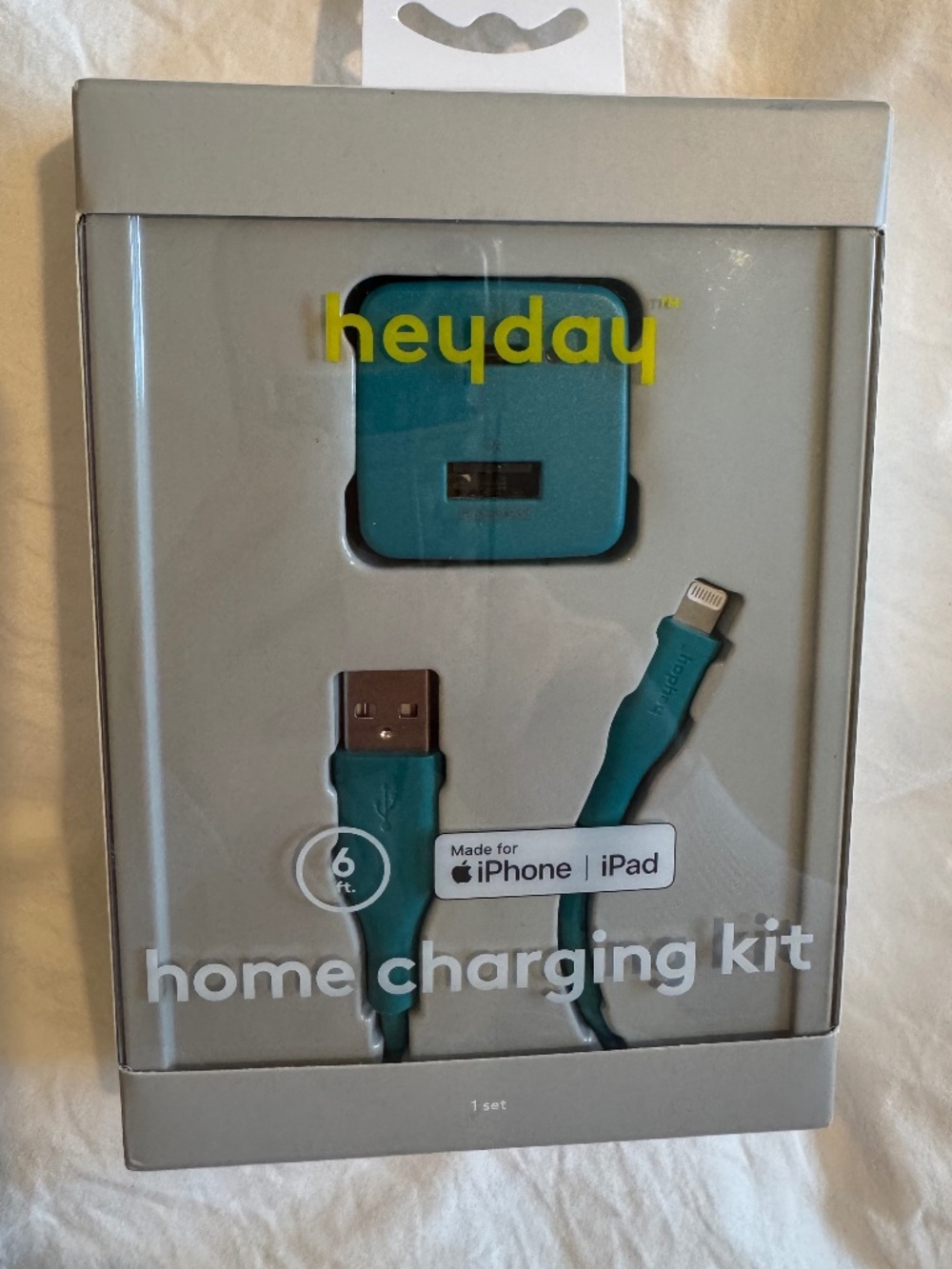 Target Heyday 6" iPhone/iPad Home Charging Kit